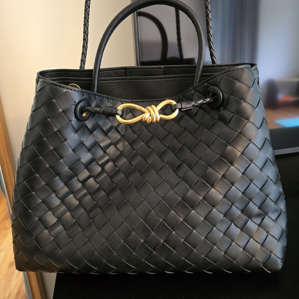 Black Woven Tote Bag - Picture 5 of 12